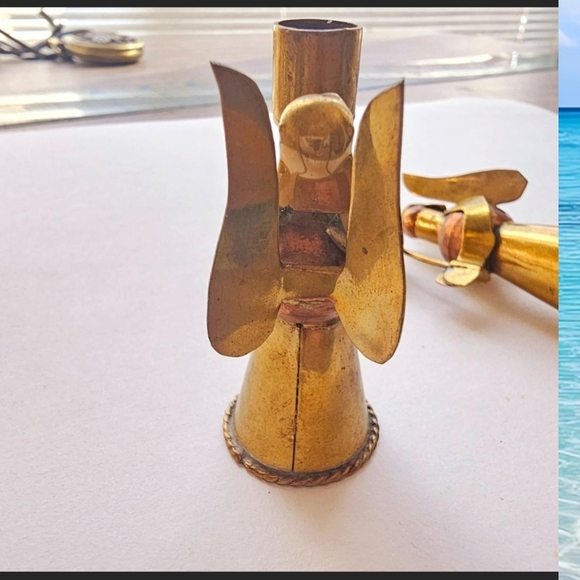 Gold Angel Candle Holders - Picture 2 of 5